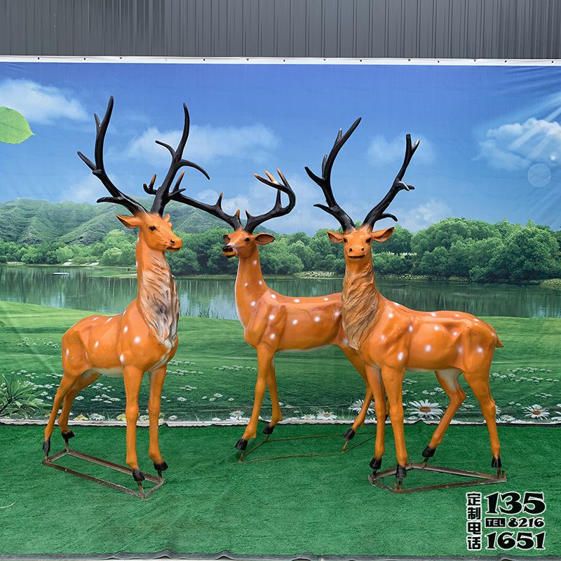 戶(hù)外景區(qū)創(chuàng)意玻璃鋼仿真動(dòng)物梅花鹿雕塑 戶(hù)外景區(qū)創(chuàng)意玻璃鋼仿真動(dòng)物梅花鹿雕塑