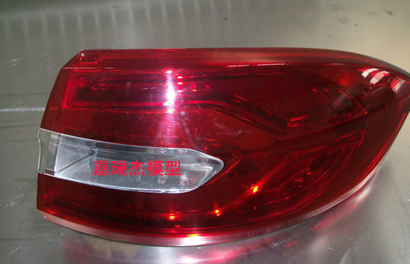 醫(yī)療機箱精心呵護更能延長使用壽命