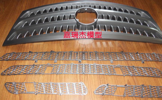 做手板模型的時候為什么要噴油呢?