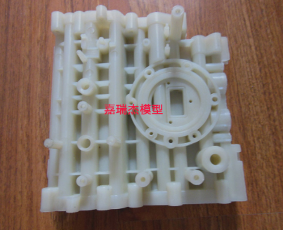 目前手板制作通常會(huì)用到四種工藝